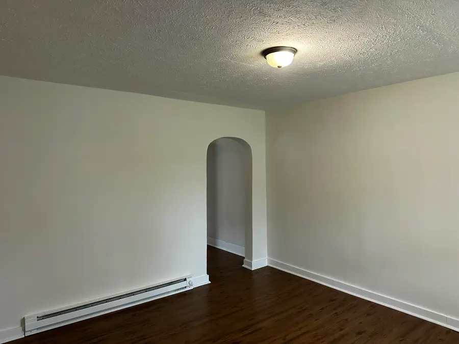 1129 N Rogers Avenue, Springfield, MO 65802 - #2