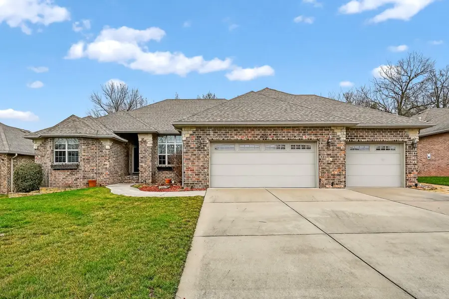 4479 E Summerfield Drive, Springfield, MO 65802 - #2