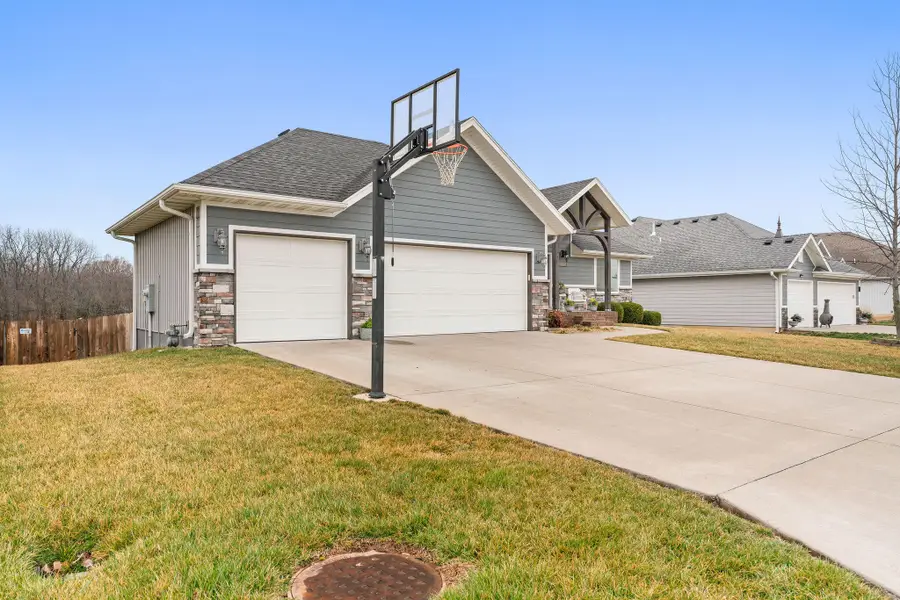 1201 S Natchez Road, Republic, MO 65738 - #3