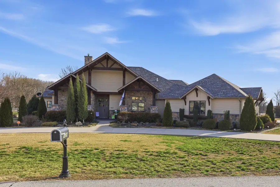 1624 Liam Street, Carthage, MO 64836 - #2