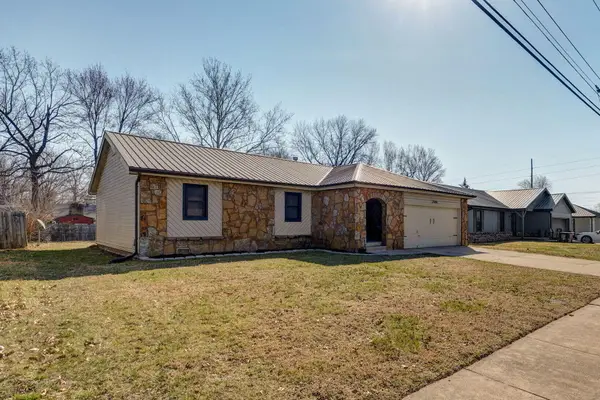 2546 S Fort Avenue, Springfield, MO 65807