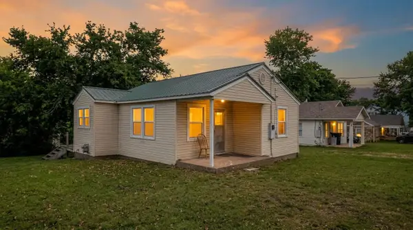 235 Hynes Street, West Plains, MO 65775