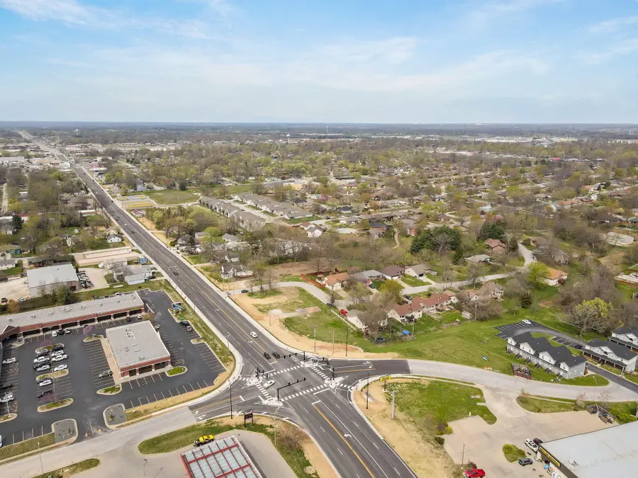 603 E Mt Vernon Street, Nixa, MO 65714 - #3