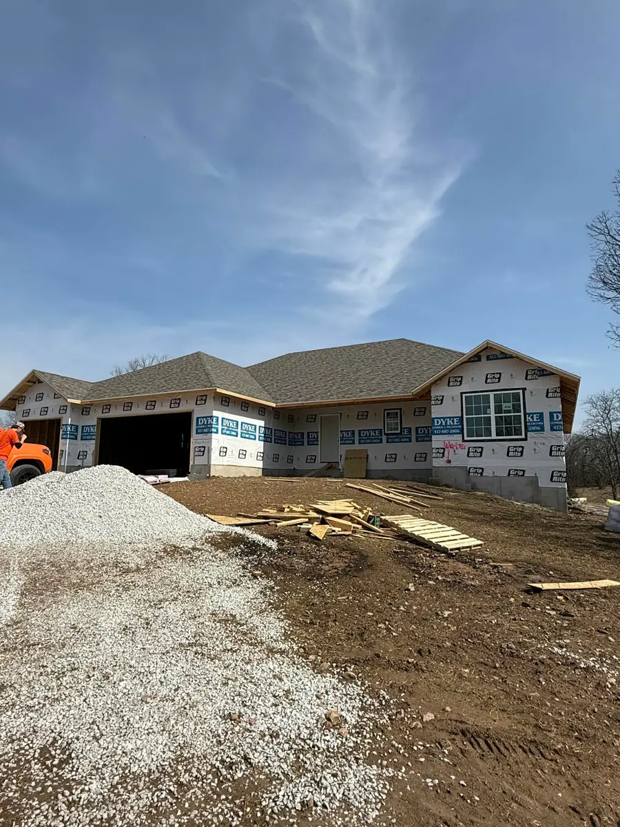 188 Highland Drive, Nixa, MO 65714 - #2