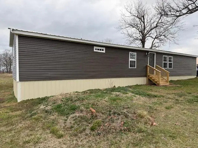 19327 Lawrence 1210, Aurora, MO 65605 - #1