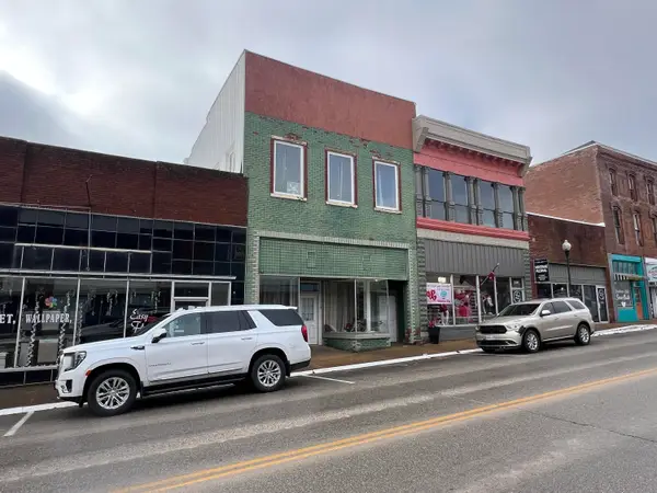 118 E Main Street #116 A B C, Willow Springs, MO 65793