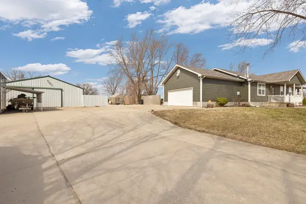 5417 S 163rd Road, Brighton, MO 65617