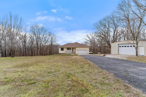 117 Chelsea Lane, Clever, MO 65631