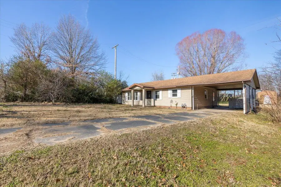 407 Academy Street, South West City, MO 64863 - #3