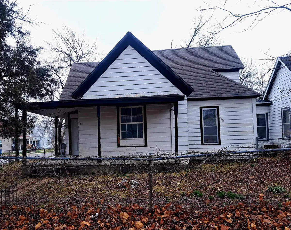 1901 S Moffet, Joplin, MO 64804 - #1