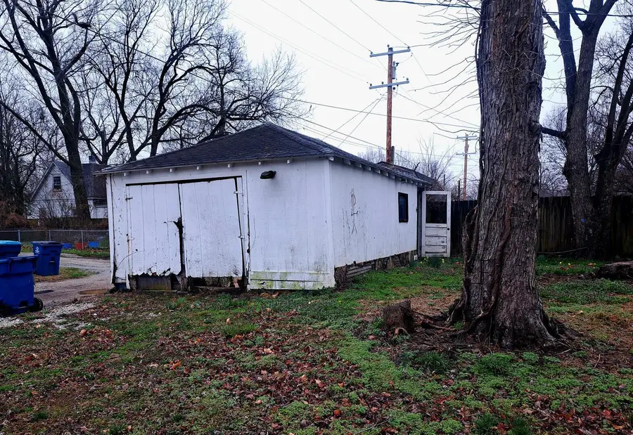 1901 S Moffet, Joplin, MO 64804 - #3