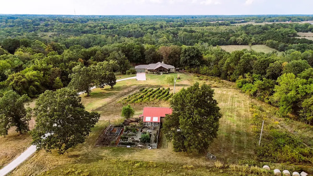 6487 N Farm Road 171, Springfield, MO 65803 - #1