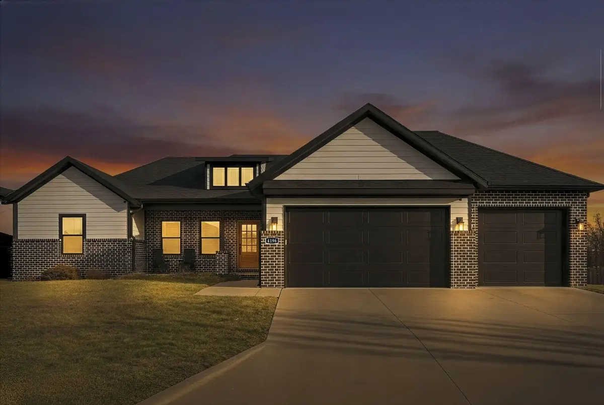 4196 Madrid Avenue, Ozark, MO 65721 - #1