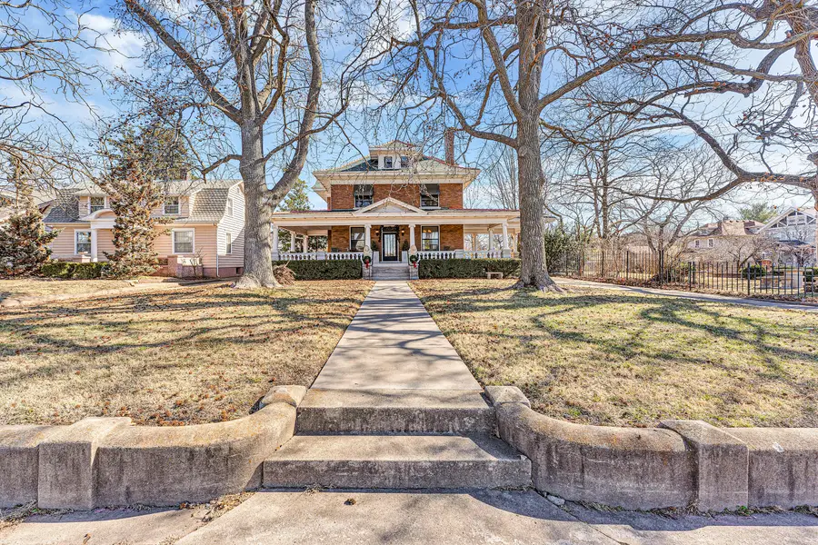 1414 N Benton Avenue, Springfield, MO 65802 - #2