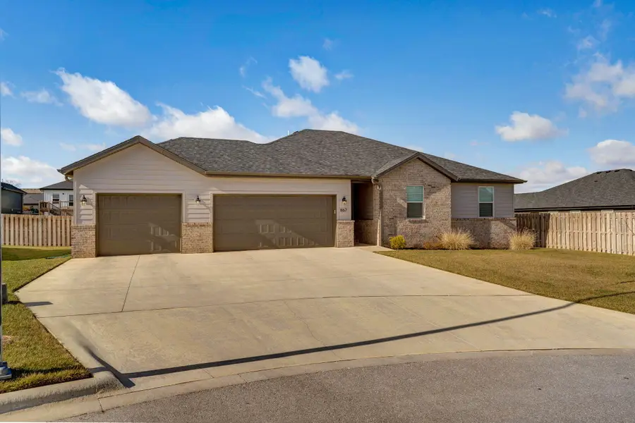 867 S Irontree Court, Nixa, MO 65714 - #3