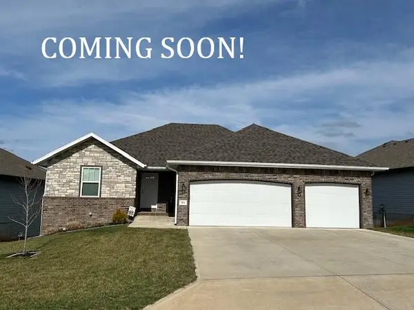 854 E Acacia Lane, Nixa, MO 65714