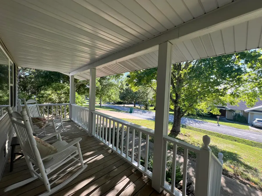 1014 Sassafras Street, Willow Springs, MO 65793 - #3