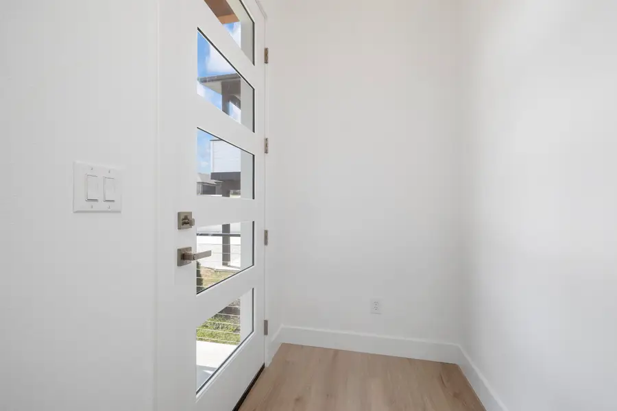 2807 S 14th Avenue, Ozark, MO 65721 - #3