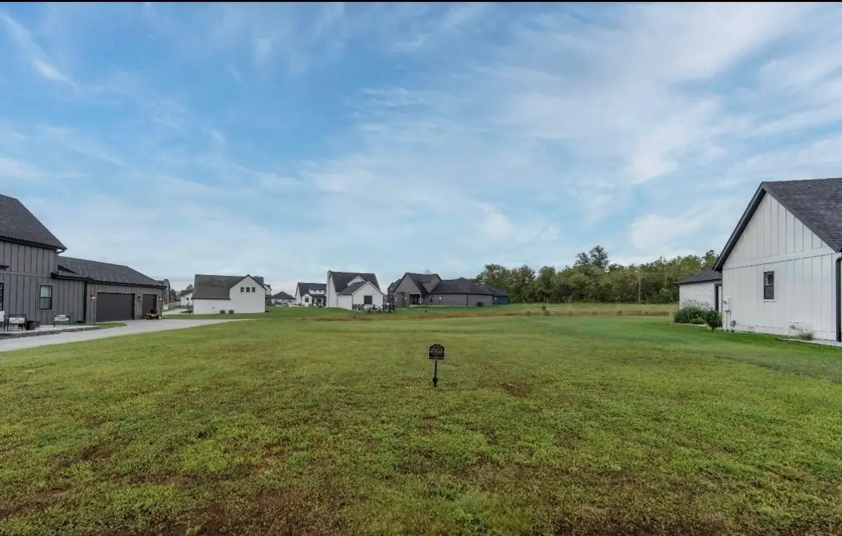 952 E Valley Trail Drive, Republic, MO 65738 - #1