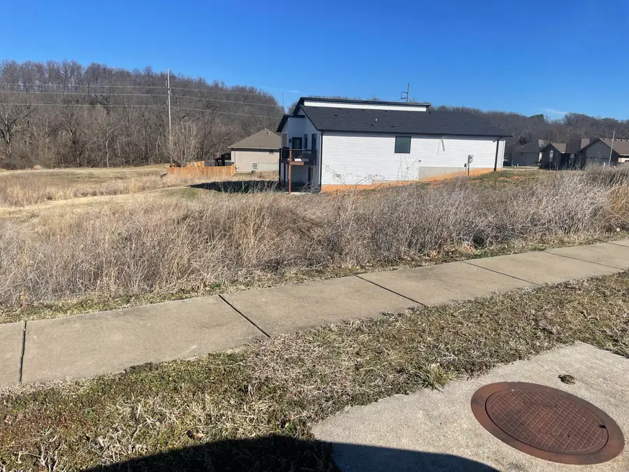 4473 N Toby Avenue, Springfield, MO 65803 - #3