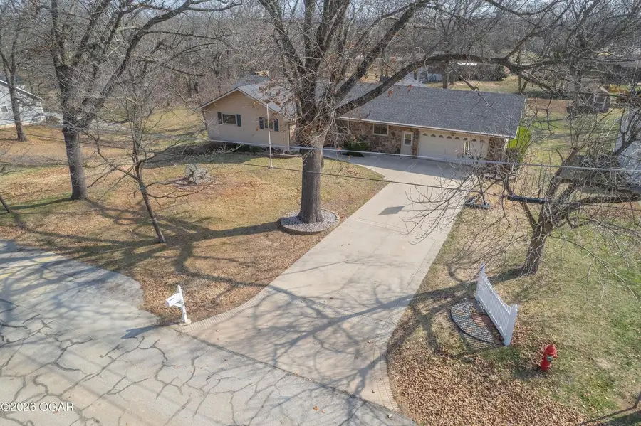 1015 Peterson Road, Neosho, MO 64850 - #3