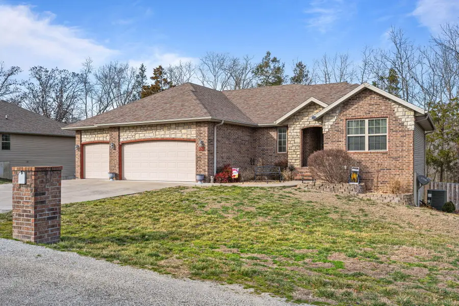 321 Southwoods Way, Branson, MO 65616 - #3