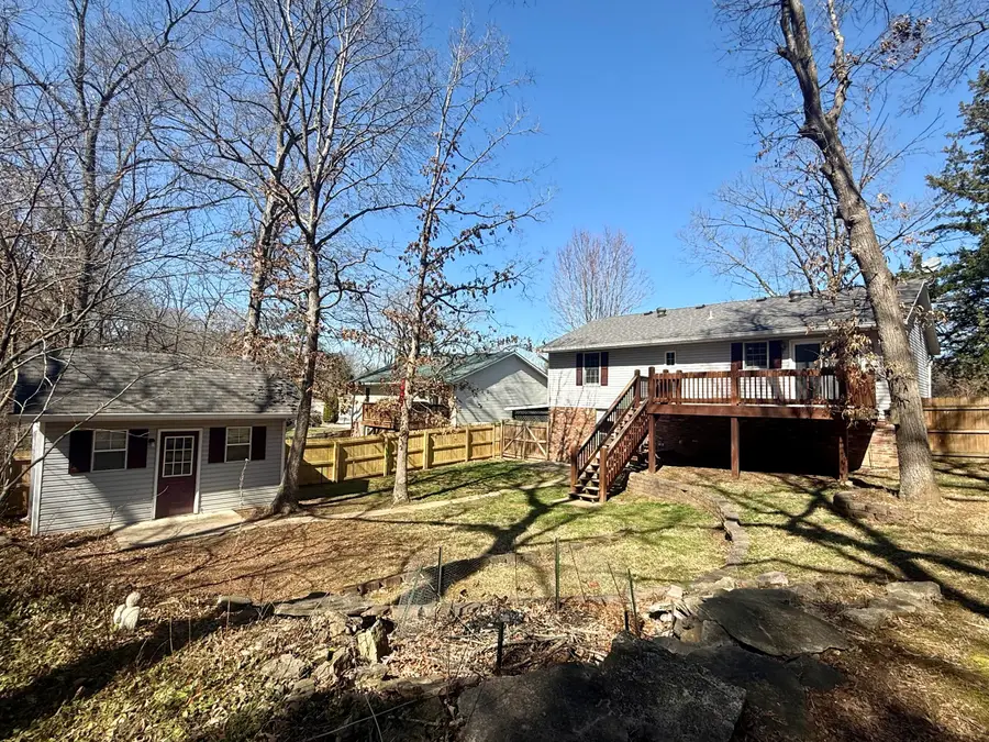 5525 Scherr Drive, Jefferson City, MO 65109 - #2