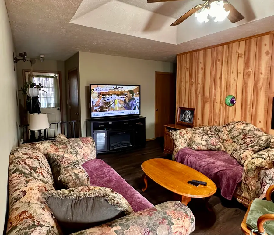 2015 N Benton Avenue, Springfield, MO 65803 - #3