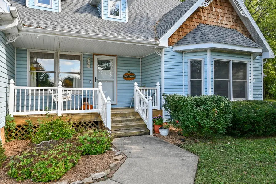 680 E Trakel Place, Springfield, MO 65810 - #3