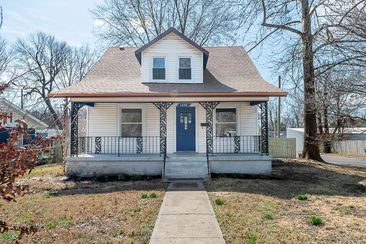 1638 E Belmont Street, Springfield, MO 65802 - #1