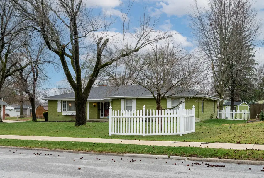 744 W Lasalle Street, Springfield, MO 65807 - #2