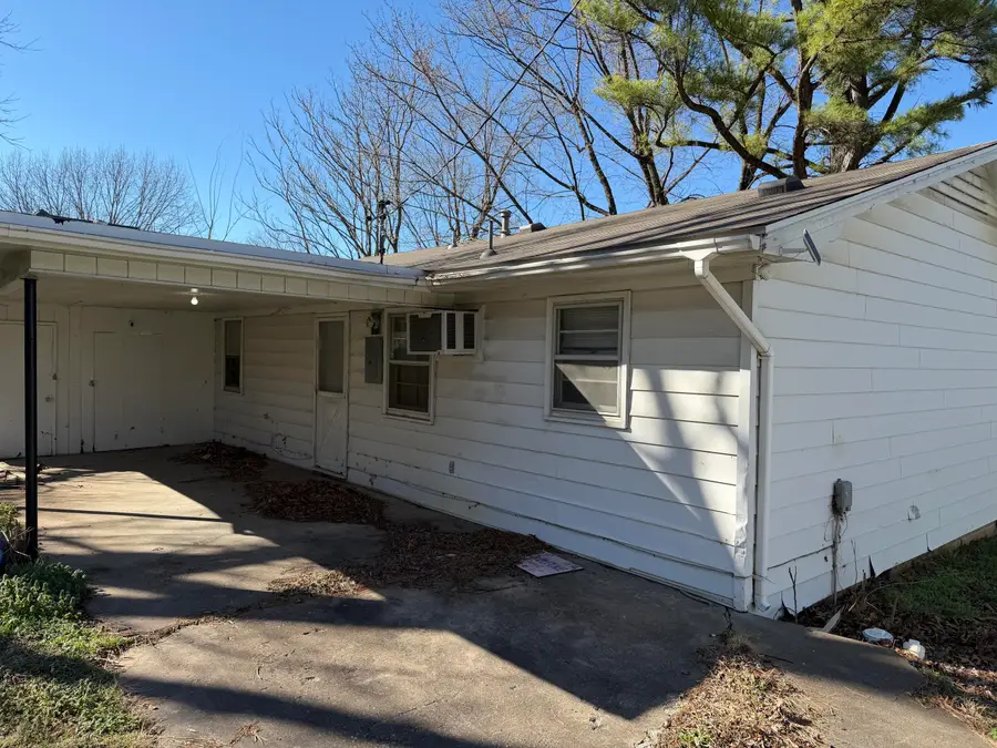 1112 E Dale Street, Springfield, MO 65803 - #2