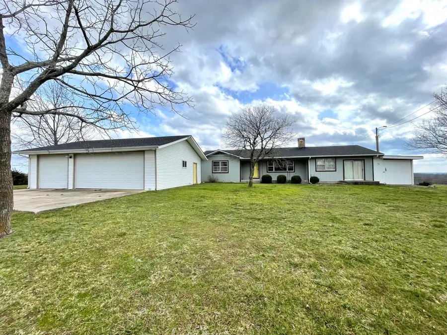 23537 Farm Road 2080, Aurora, MO 65605 - #2