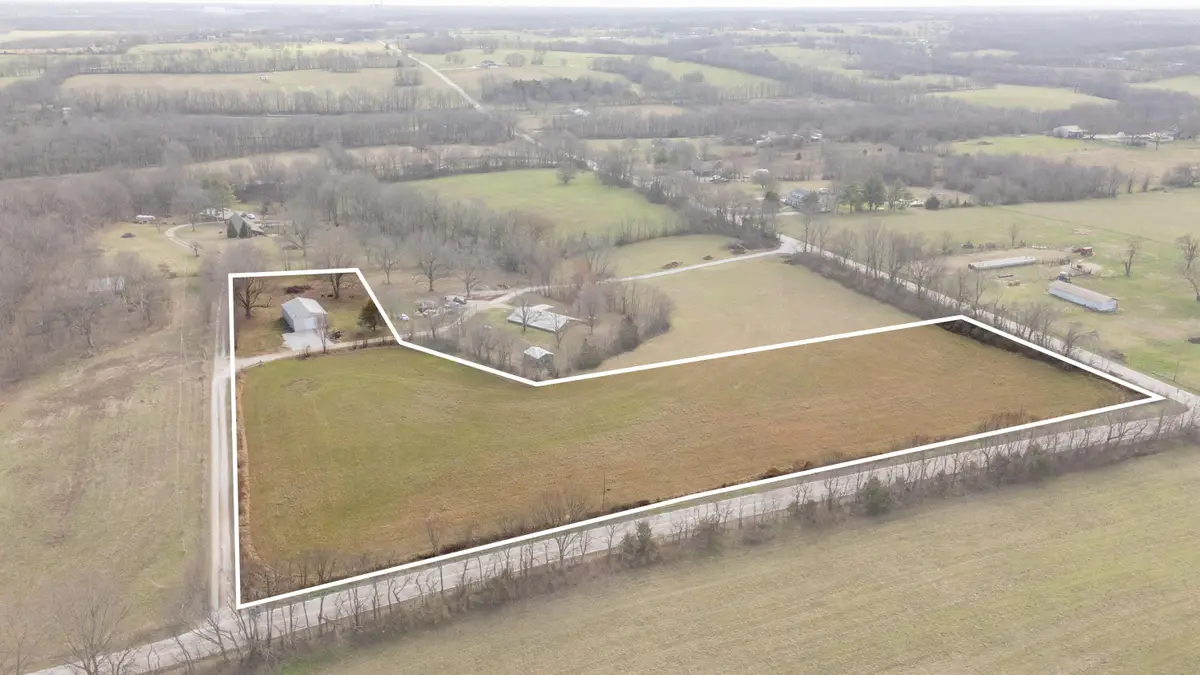 10048 W Mockingbird Lane, Republic, MO 65738 - #1