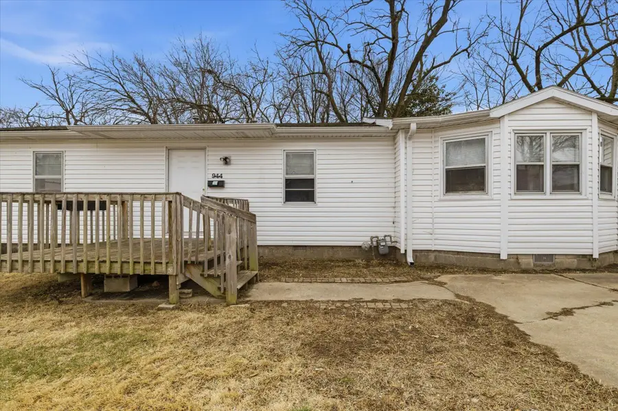 944 W Division Street, Springfield, MO 65803 - #2