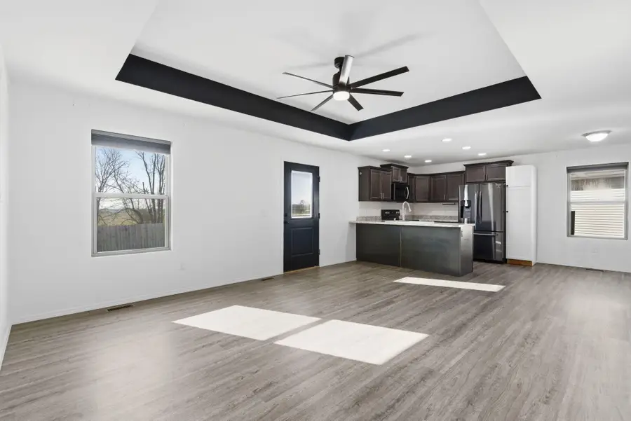 288 W Picardy Street, Republic, MO 65738 - #3