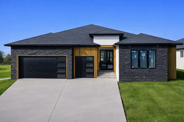 4115 E Vintage Point Drive, Springfield, MO 65809