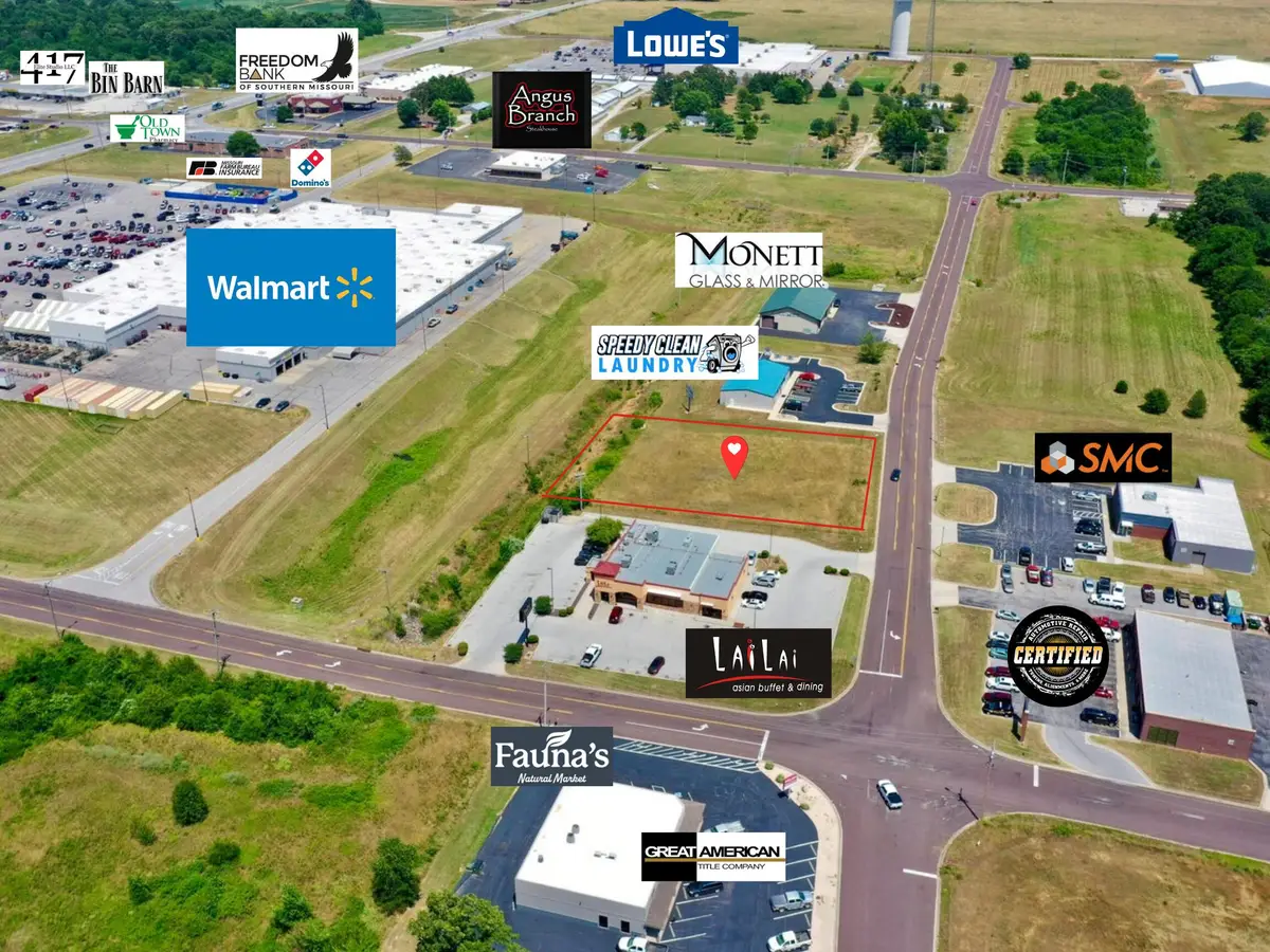 000 Wellington Avenue, Monett, MO 65708 - #1