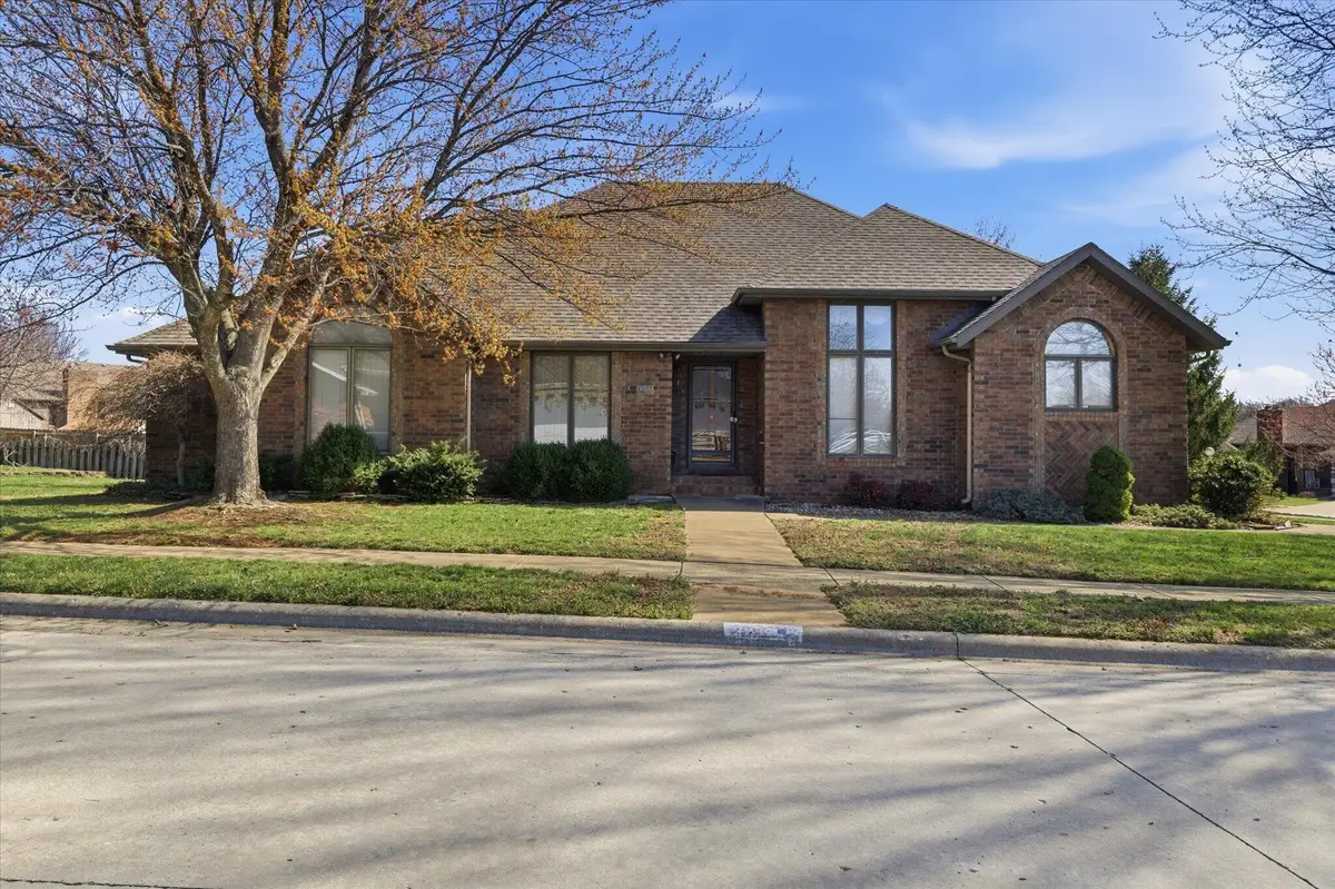 2616 S Williams Avenue, Springfield, MO 65807 - #1