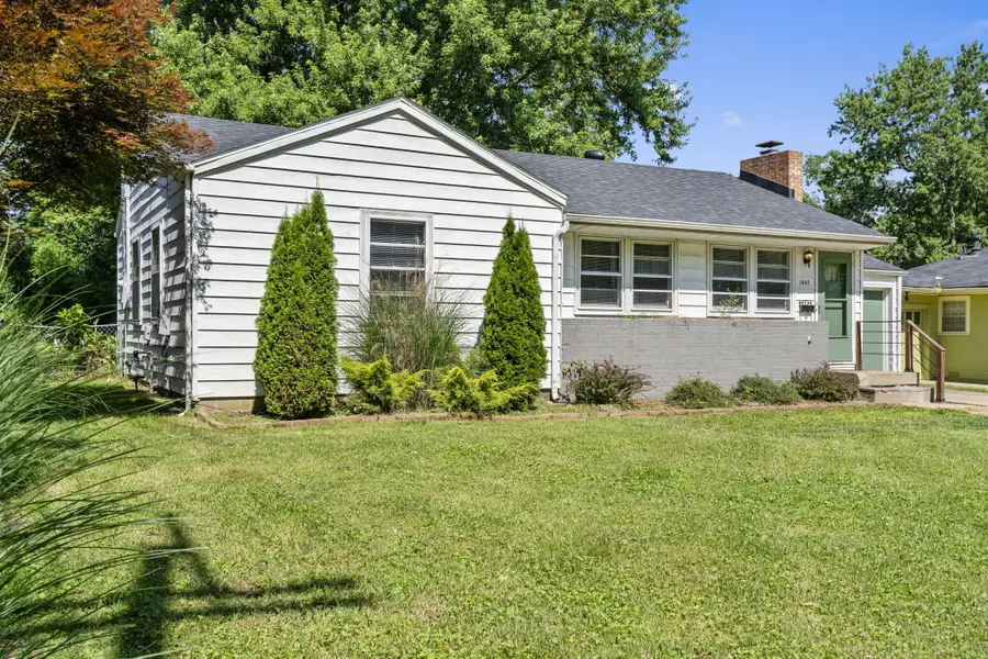 1547 S Kickapoo Avenue, Springfield, MO 65804 - #2