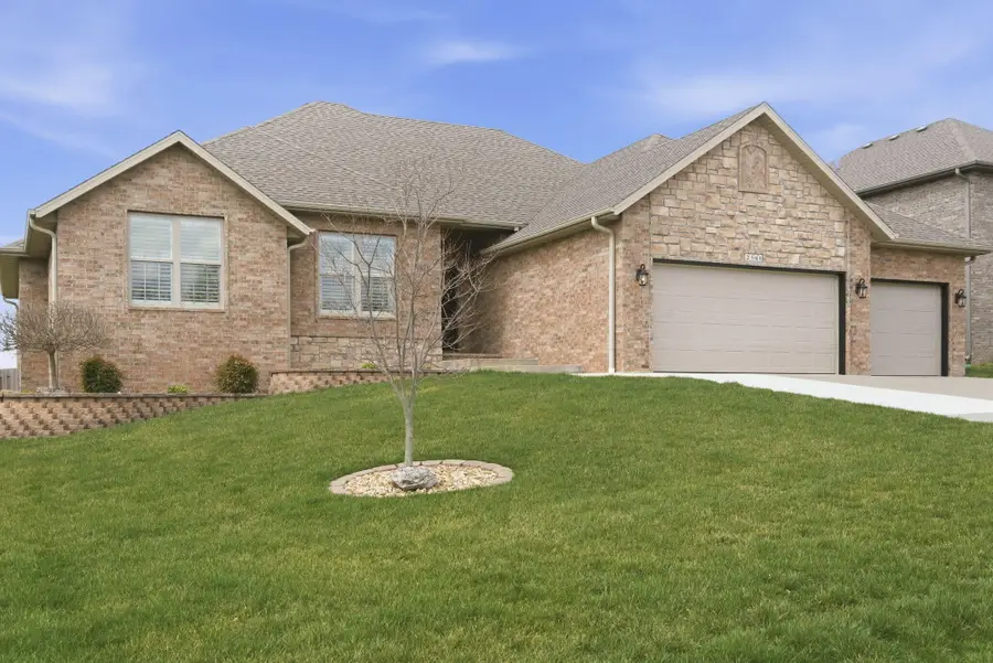 2360 N Citation Avenue, Springfield, MO 65802 - #3