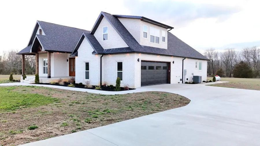 10316 Lawrence 1162, Mount Vernon, MO 65712 - #3