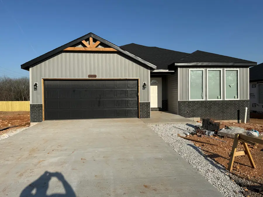 3486 N Ohara Avenue, Springfield, MO 65803 - #2