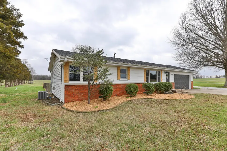 9297 E State Highway D, Rogersville, MO 65742 - #2