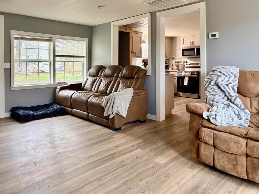 7756 E Roller Ridge, Seligman, MO 65745 - #2