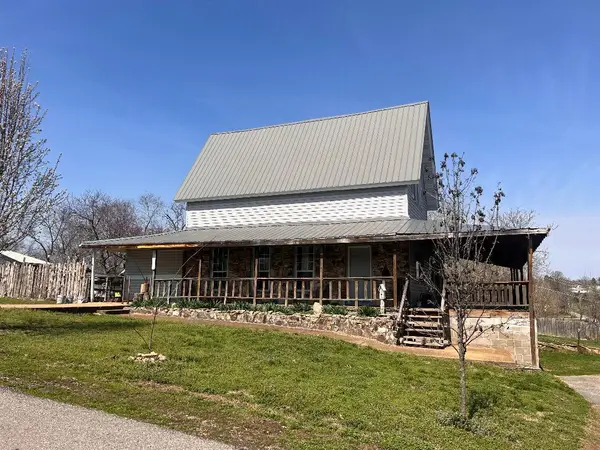 695 Summit Avenue, Mammoth Spring, AR 72554