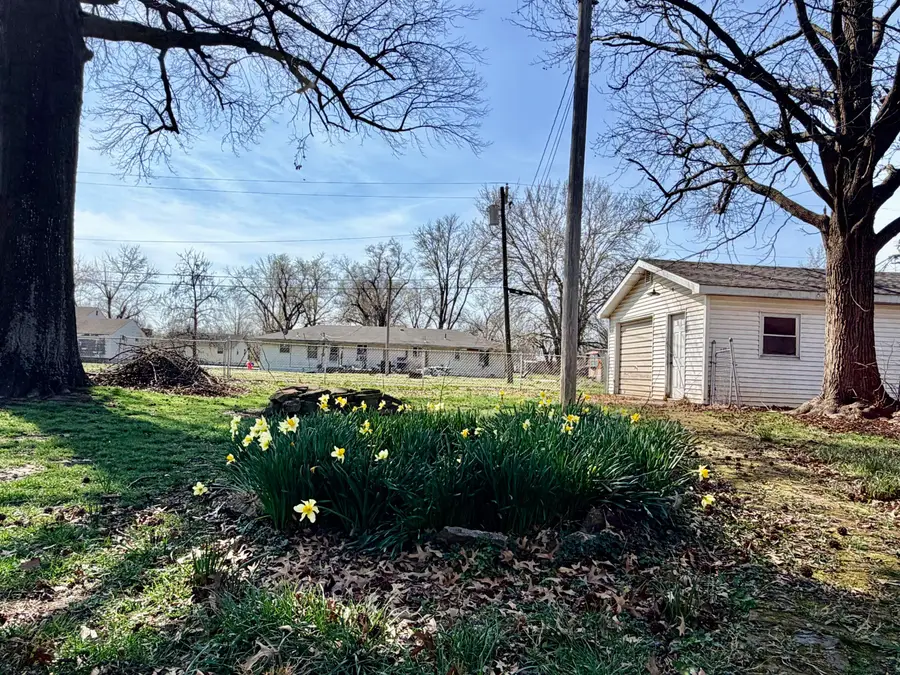 415 W 5th Street, Lockwood, MO 65682 - #2