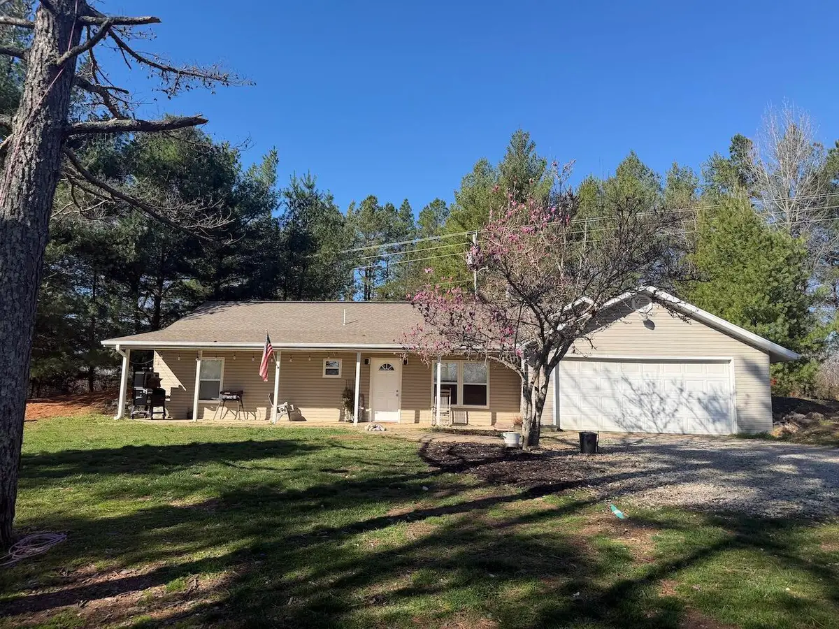 758 Highway 137, Willow Springs, MO 65793 - #1