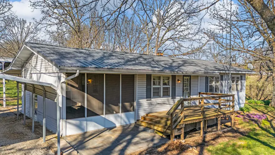 7049 County Road 8200, West Plains, MO 65775 - #3