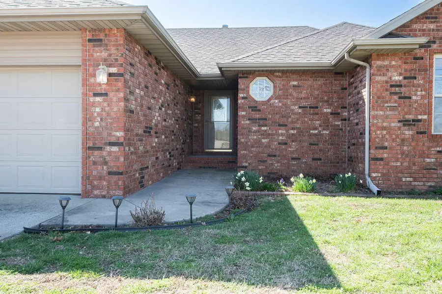 7400 W Farm Road 84, Willard, MO 65781 - #2